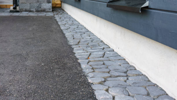 Best Interlocking Driveway Pavers  in Lamont, CA