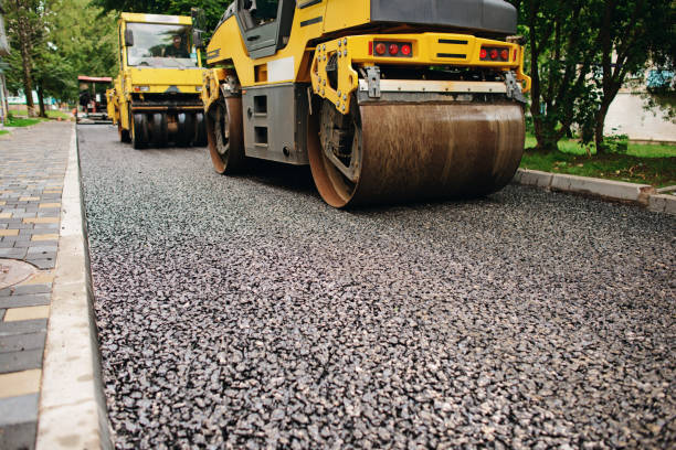 Best Driveway Pavers Installation  in Lamont, CA